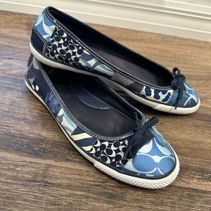 Coach flats